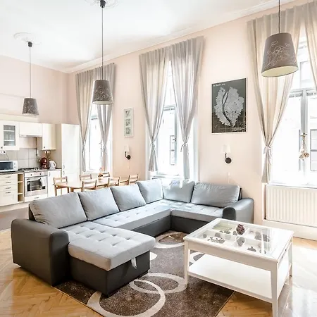 Apartment Bpr Koenig Design *