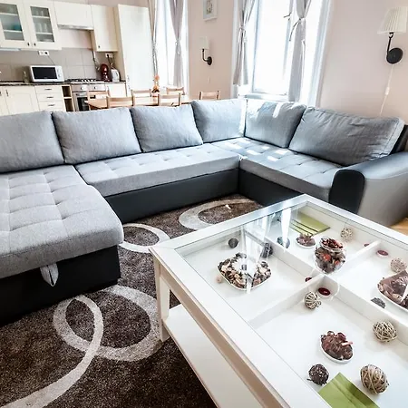 Bpr Koenig Design Апартаменты *